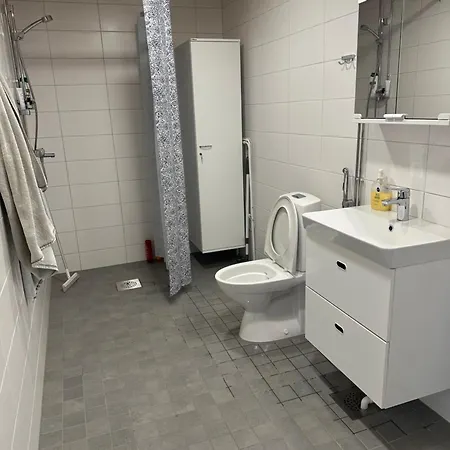 2 Bedroom Apartment *